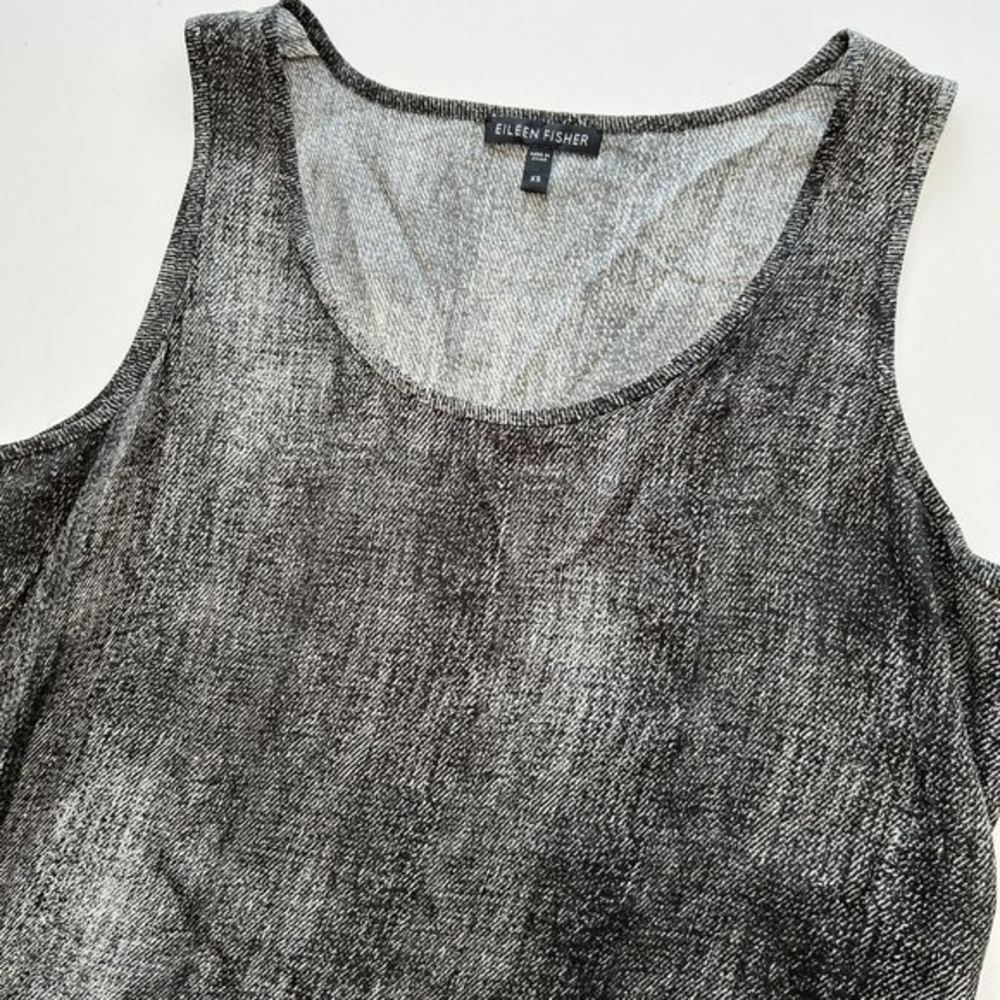 Eileen Fisher Women's XS Sleeveless Black Gray Scoop Neck Silk Blouse‎